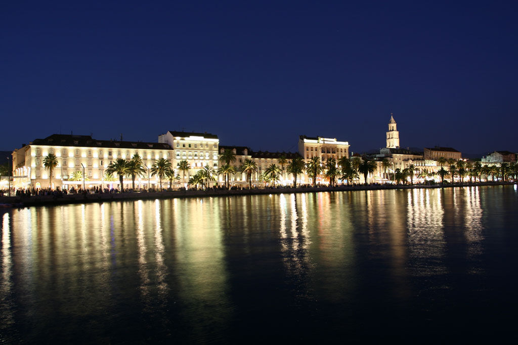 Hotel Globo Split Exterior photo